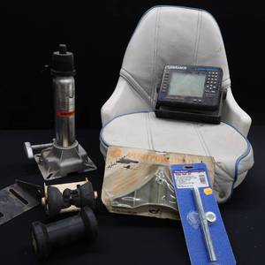 lot 25 image: LOWRANCE FISH FINDER,BOAT SEAT , UNRELATED BOAT SEAT STAND, ROLLERS