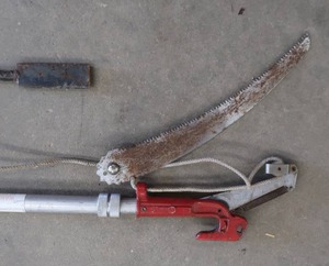 lot 92 image: LOPPER ICE PICK