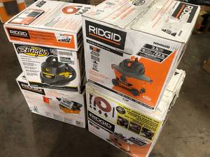 lot 20 image: Lot of Assorted WetDry Shop Vacs and Accessories   Customer  Returns See Pictures