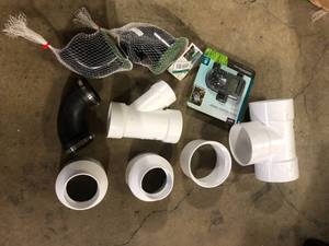 lot 22 image: NDS Pop-Up Drainage Emitter with Elbow for 4 in. Drain Pipes, Green Plastic   Customer  Returns See Pictures