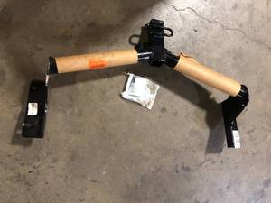 lot 35 image: CURT Class 3 Trailer Hitch, 2 Receiver, Select Toyota RAV4, Towing Draw Bar   Customer  Returns See Pictures