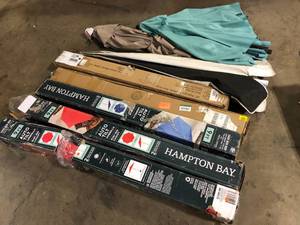 lot 48 image: Lot of Mixed Assorted Umbrellas  Various Models and Conditions  Customer Returns See Pictures