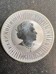 1 TROY OZ .9999 FINE SILVER 2020 AUSTRALIAN KANGAROO ROUND