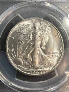 1942 US WALKING LIBERTY HALF DOLLAR PCGS MS64