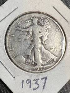 1937 US WALKING LIBERTY HALF DOLLAR