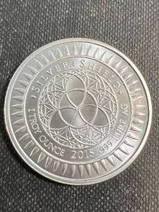 1 TROY OZ .999 FINE SILVER 2015 SHIELD ROUND