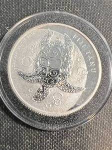 1 TROY OZ .999 FINE SILVER 2012 FIJI ROUND