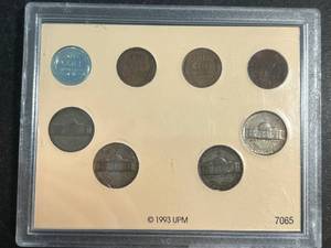 8 COIN US WORLD WAR II SET