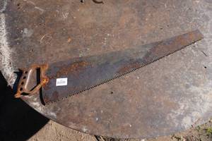 lot 188 image: Vintage Metal Handle Saw - 30 Blade