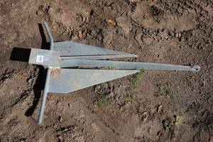lot 236 image: Large Spike Anchor
