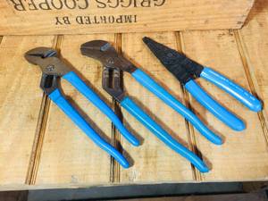 lot 9 image: 3 Channellock Tools