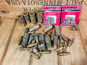 lot 13 image: Group 38-12 Air Fittings - Unused