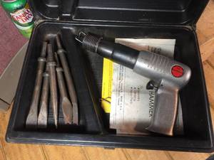 lot 25 image: Craftsman Heavy Duty Impact HammerChisel Kit