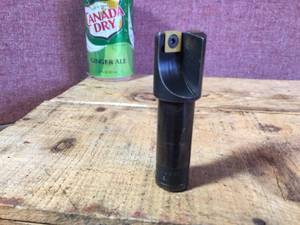 lot 55 image: Kennametal 1 Diam. End Mill