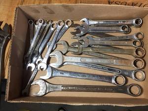 lot 58 image: Group SAE Combination Wrenches