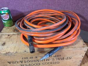 lot 71 image: 50 Ft 38 Air Hose 300 psi