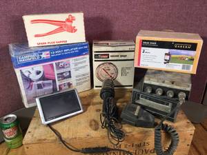 lot 103 image: Vintage Automotive Tools