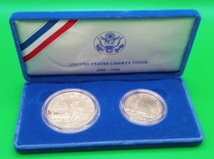 Two 1986 United States Liberty Coins