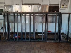 WINDOW FRAMES & WINDOW PANES