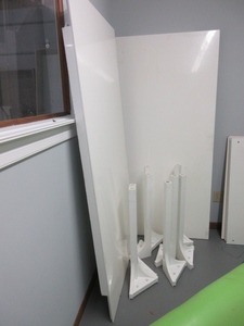 lot 809 image: LONG, WHITE, PLASTIC LAMINATE TABLES