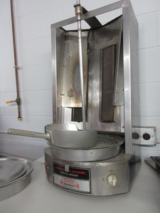 lot 819 image: CORFU GYROS MACHINE VERTICAL BROILER