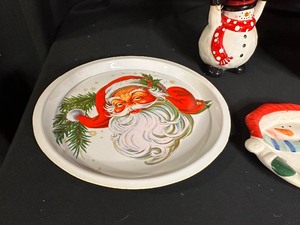 Christmas Serving Pieces
