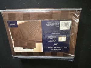 New In Packaging Brown Croft and Barrow Twin Sheet Set