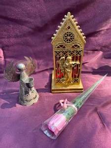 lot 13 image: Silver Plated Angel Holder, Other Candle Holder, Pink Rose