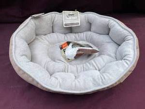 lot 68 image: NEW Cat Bed TanGrey