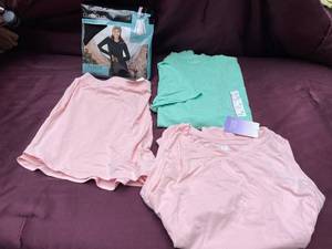 lot 69 image: NEW With Tags Black Fleece With Stretch Long Sleeves With Thumb Holes Size XXL & Short & Shirt PJs NO Sleeves Size XXL & short Sleeve T-Shirt XXL
