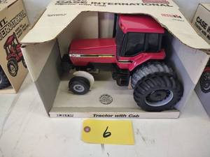 Ertl International 7120 Die Cast Tr...