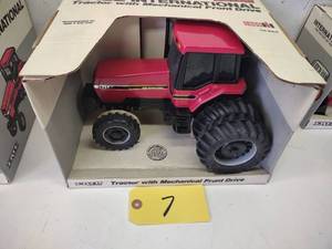 Ertl International 7140 Die Cast Tr...