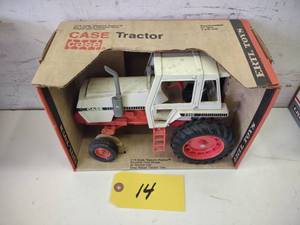 Ertl Case 2390 Die Cast Tractor, 1...