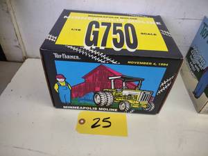 Ertl Toy Farmer Minneapolis Moline ...