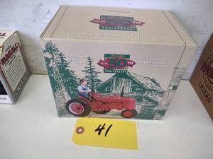 Ertl Farmall H with Farmer Die Cast...