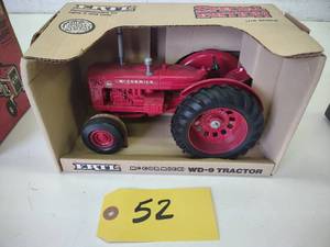Ertl McCormick WD9 Die Cast Tractor...