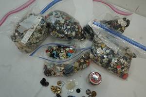 Vintage button lot