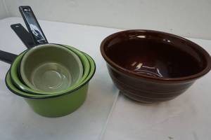 Vintage metal pot set and crockbowl