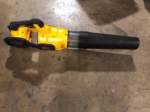 DEWALT 60V MAX 125 MPH 600 CFM Brushless Cordless Battery Powered Axial Leaf Blower (Tool Only)   Customer Returns See Pictures