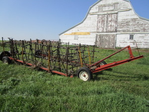 lot 16 image: 25 Drag