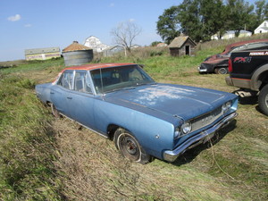 lot 22 image: 68 Dodge Coronet