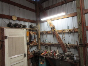 lot 79 image: Contents of Wall (see pics)