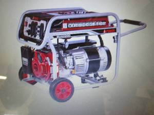lot 33 image: A-iPower 5000 Peak4250 Running Wat...