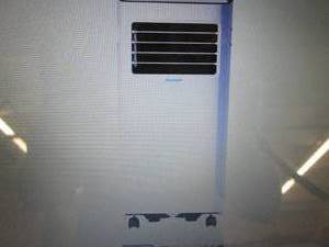 lot 38 image: Keystone 7,000 BTU Portable Air Con...