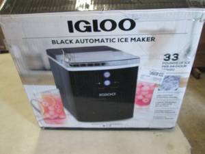 lot 42 image: Igloo 33-Lb. Ice Maker - Black open...
