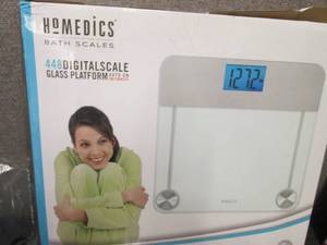 lot 54 image: Homedics Stainless SteelGlass Digi...