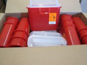 lot 131 image: Medegen 8708 Stackable Sharps Taine...