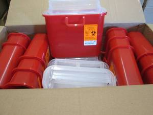 lot 137 image: Medegen 8708 Stackable Sharps Taine...