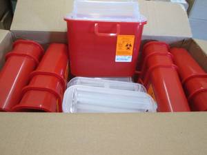 lot 140 image: Medegen 8708 Stackable Sharps Taine...