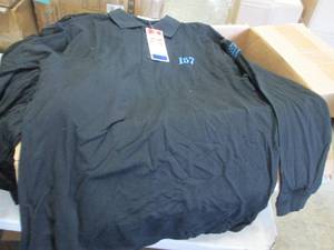 lot 183 image: Case of Large Branded Mens Long Sl...
